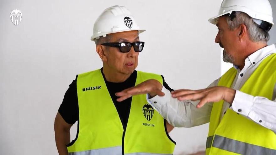 Peter Lim visita las obras del Nou Mestalla
