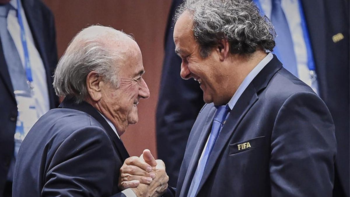 Los expedientes de Blatter y Platini se resolverán en diciembre  