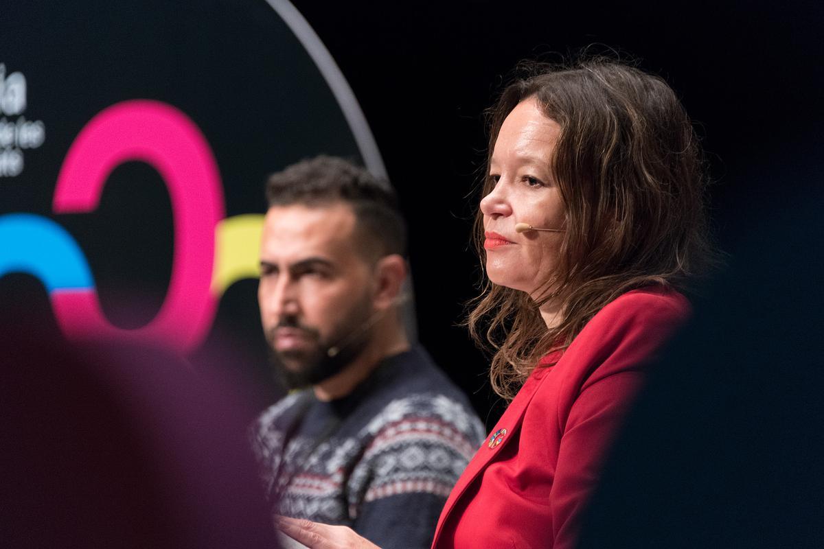 La exministra de Sanidad, Leire Pajín durante su intervención en el debate sobre el “Mundo global, fronteras cerradas”,