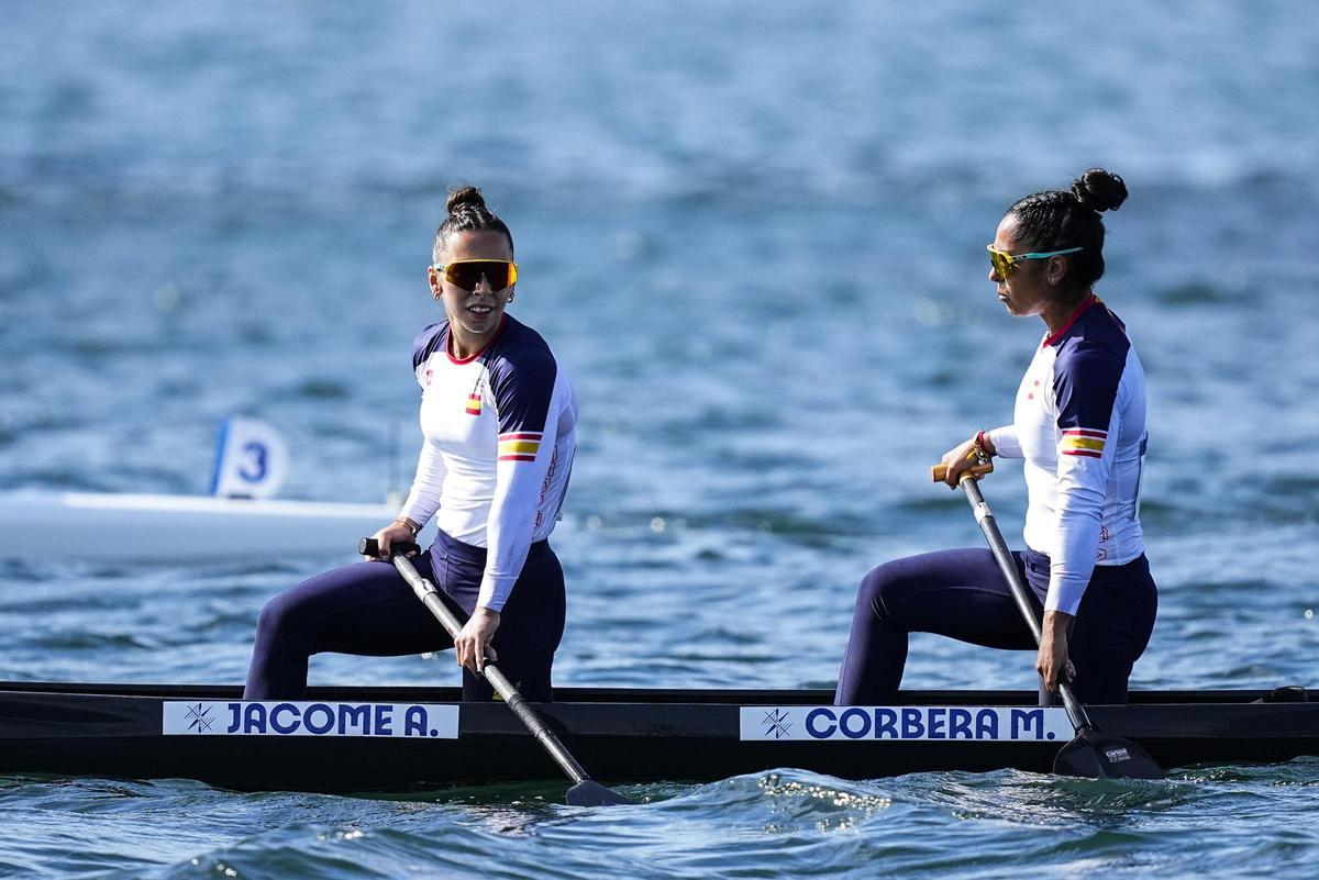 Antía Jácome y María Corbera, sextas en la final de C2 500.