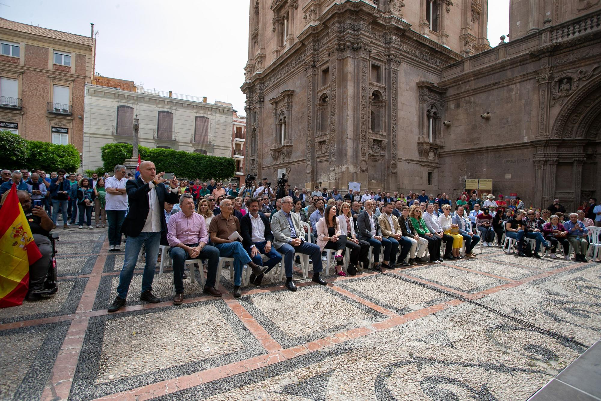 El acto de Vox en Murcia con Espinosa de los Monteros en imágenes