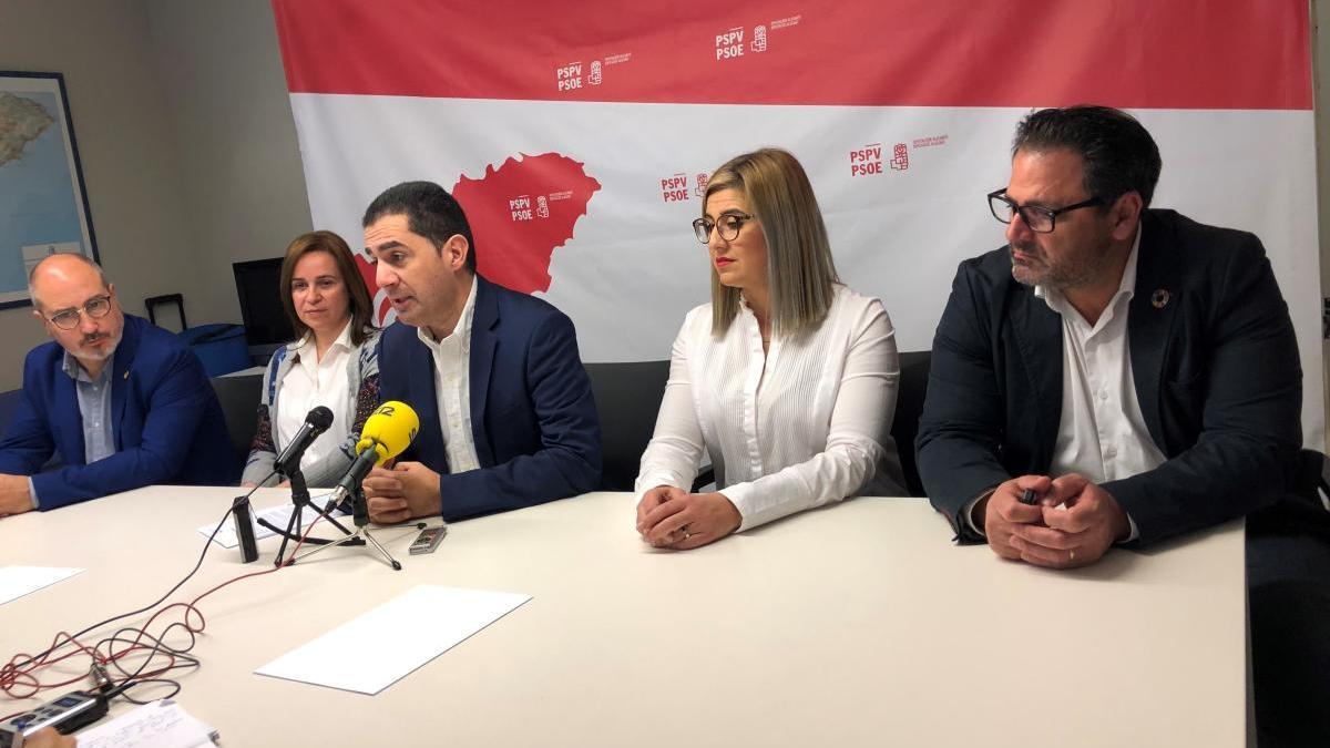 Los socialistas de la Diputación renuncian a 100.000 euros para donarlos a Cruz Roja