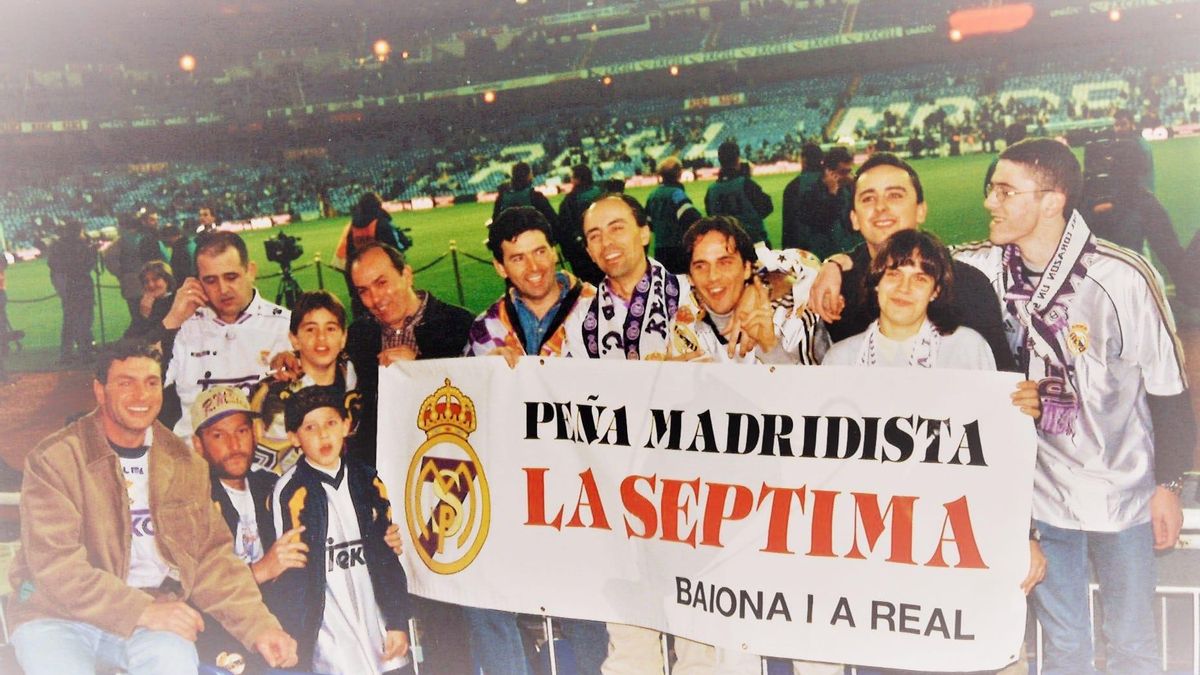 Los integrantes originales de la peña La Séptima.