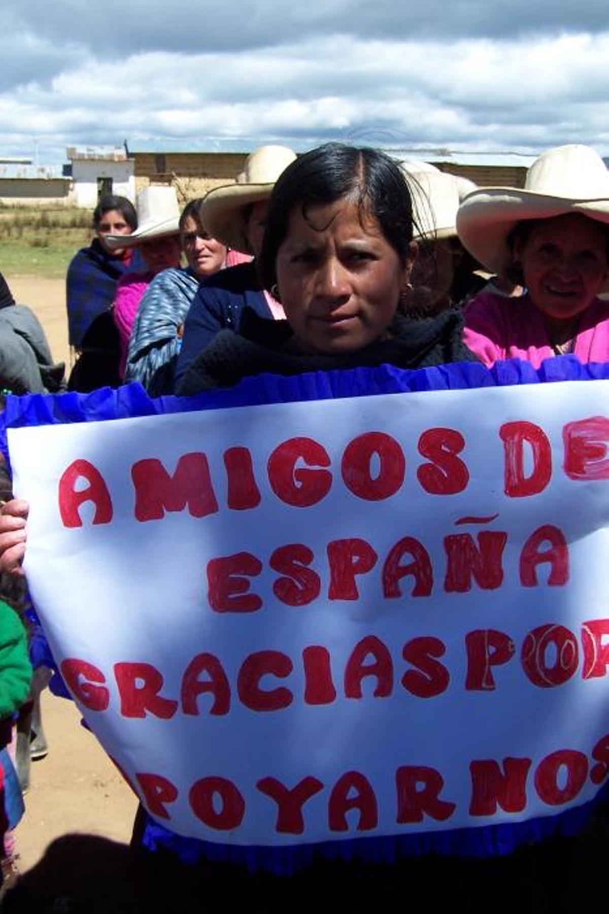 El trabajo de la ONG viguesa Aulas abiertas en Perú