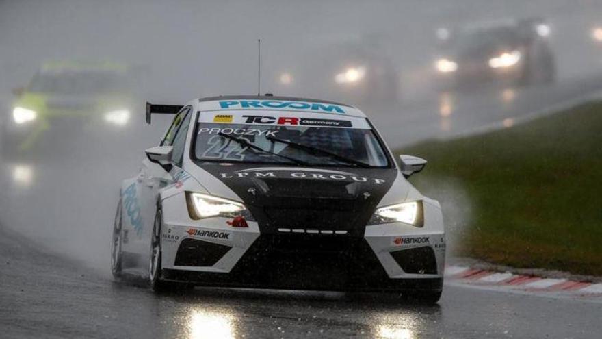 Gran fin de semana para Seat en el TCR Alemania