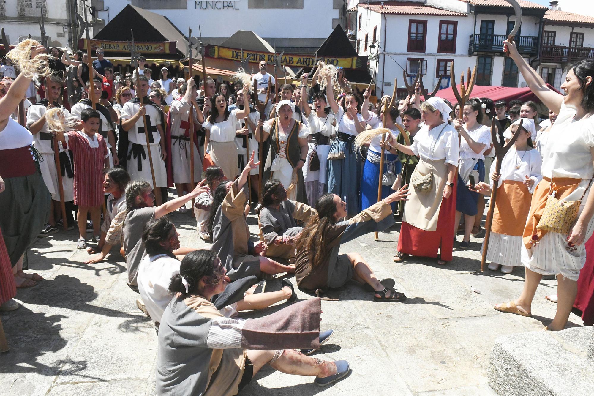 Betanzos cierra su Feira Franca Medieval con la expulsión de los leprosos