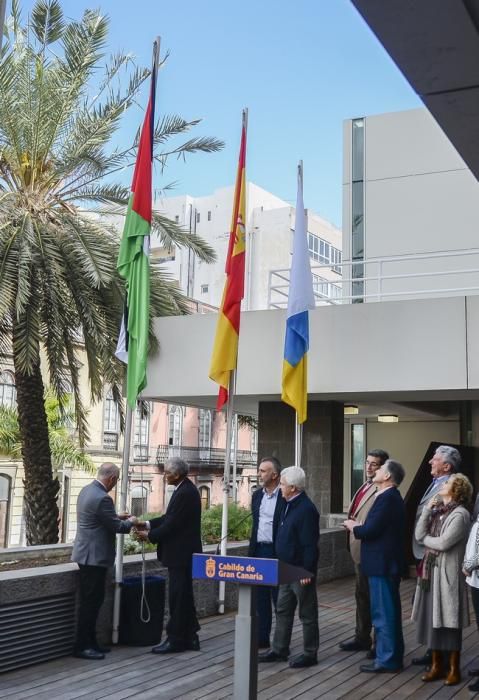 BANDERA SAHARAUI EN EL CABILDO