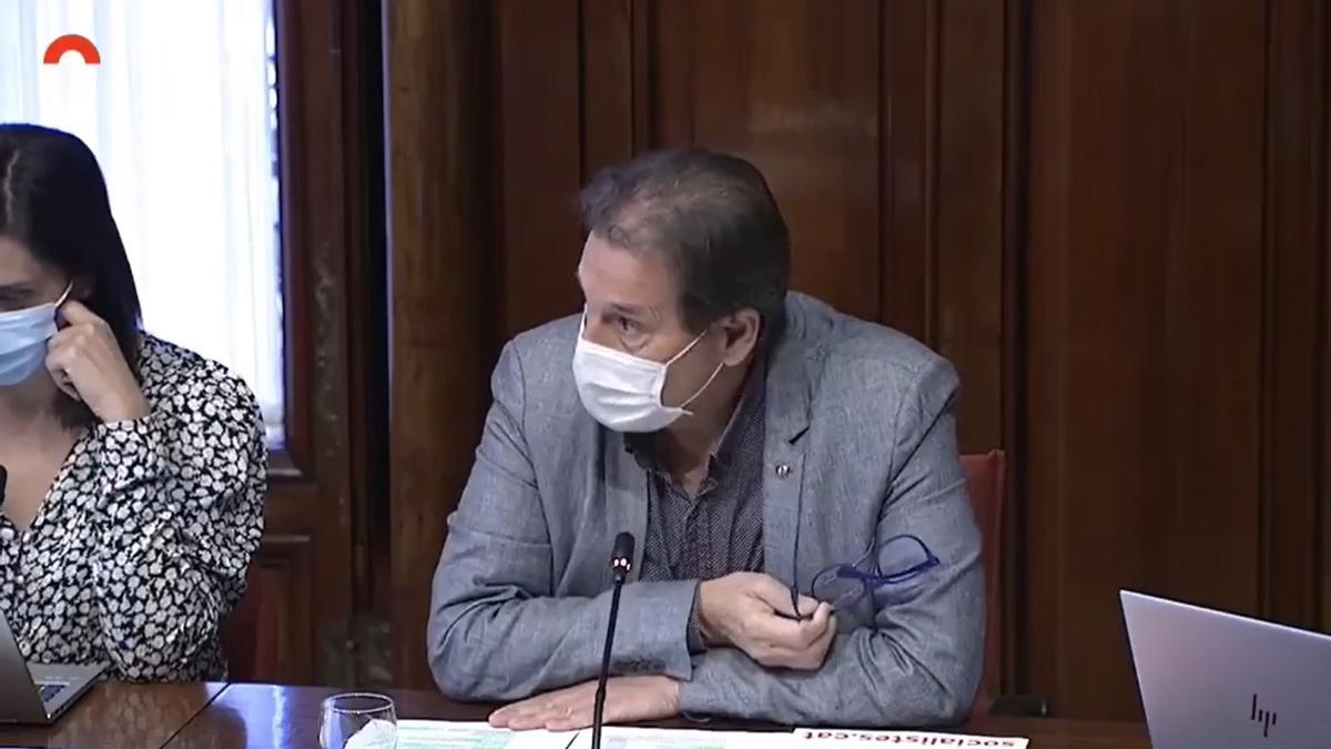 El diputat socialista, Cristòfol Gimeno, en la darrera sessió de la Comissió de Salut al Parlament