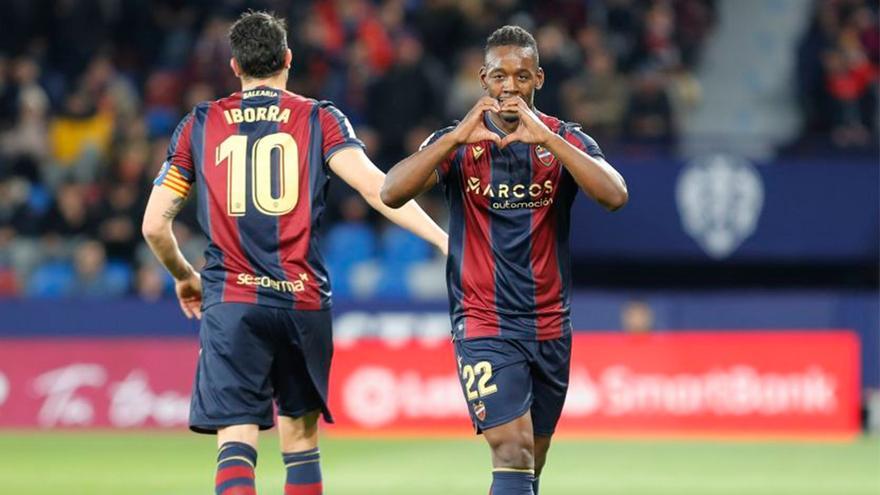 Resumen, goles y highlights del Levante 1 - 0 Andorra de la jornada 27 de LaLig Smartbank