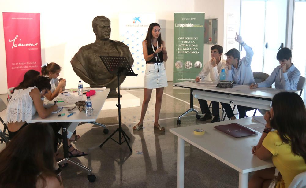 Tres alumnos del Sunny View School ganan la II edición del Torneo Municipal de Debate de Málaga