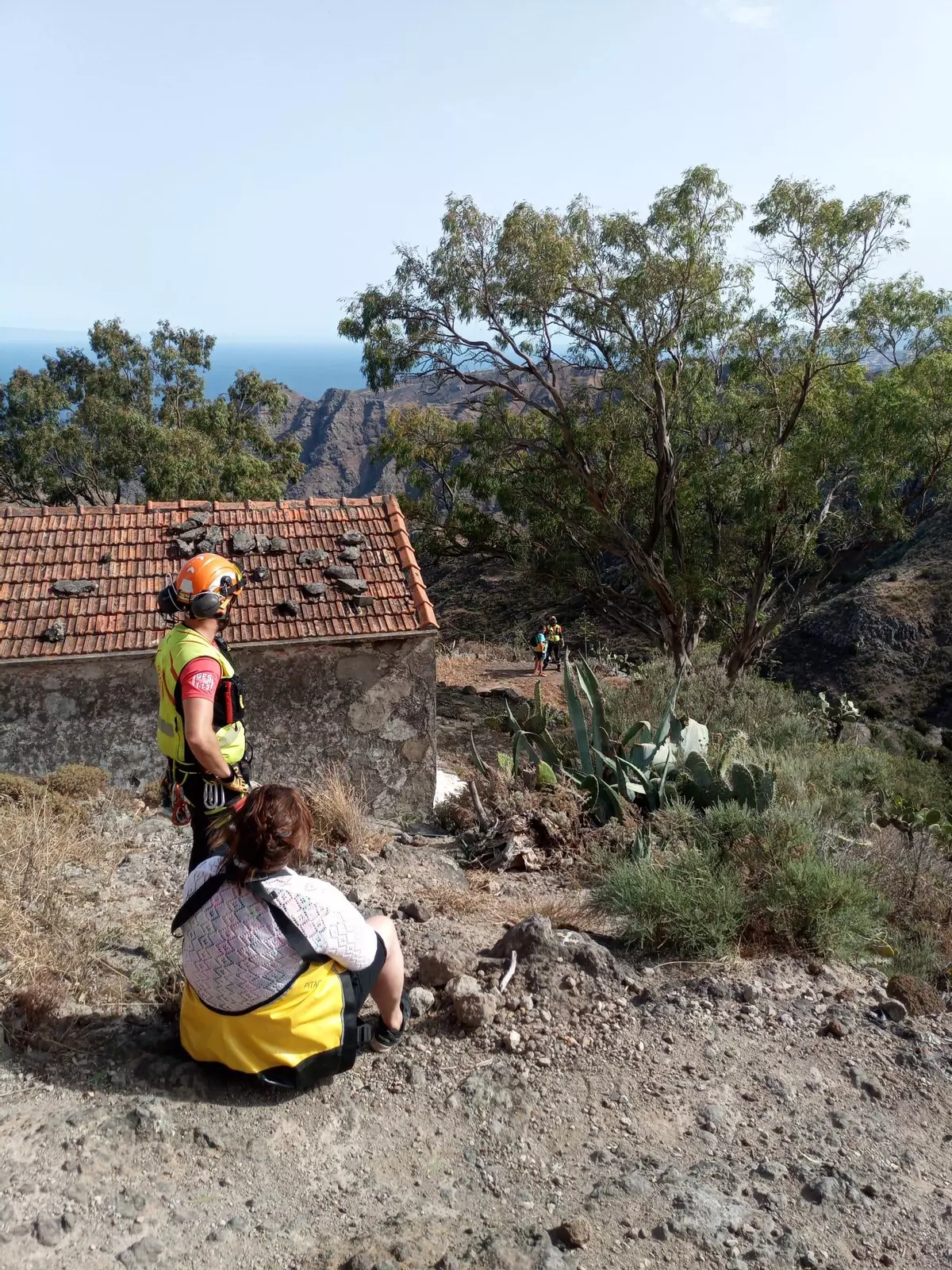 Rescate de unos senderistas en Anaga