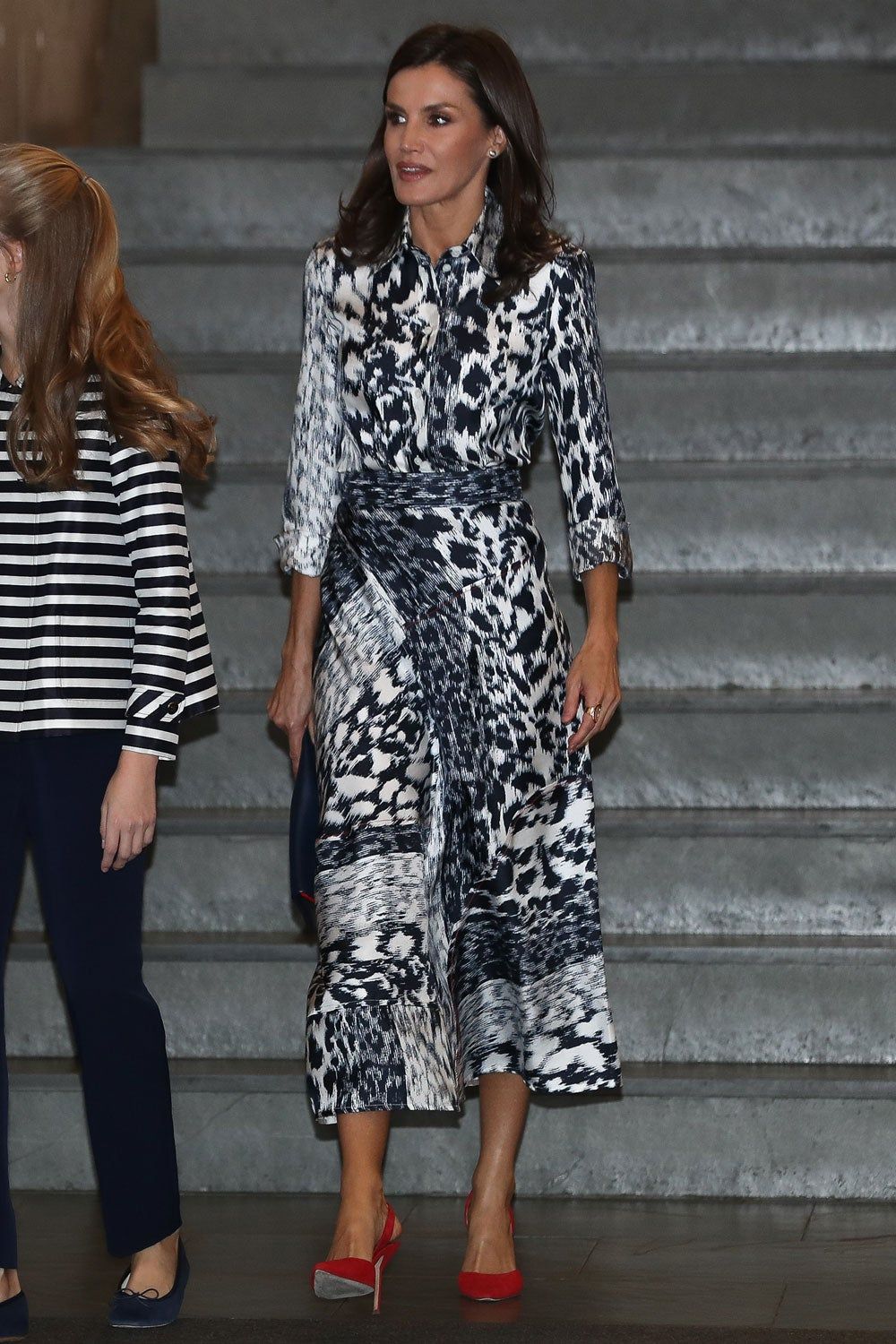 La reina Letizia con un conjunto de Victoria Beckham