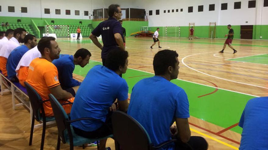 La selección de balonmano de Quatar se prepara en Lanzarote