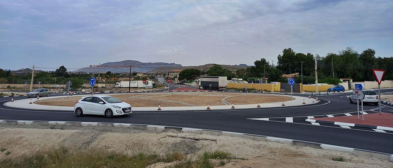 Las obras ya han terminado a falta de acondicionar el interior de las rotondas y algún remate más.  | J.A.RICO