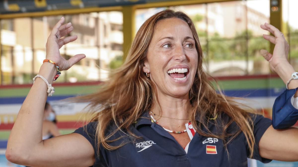 Sonriente al máximo. Sonriente al máximo.