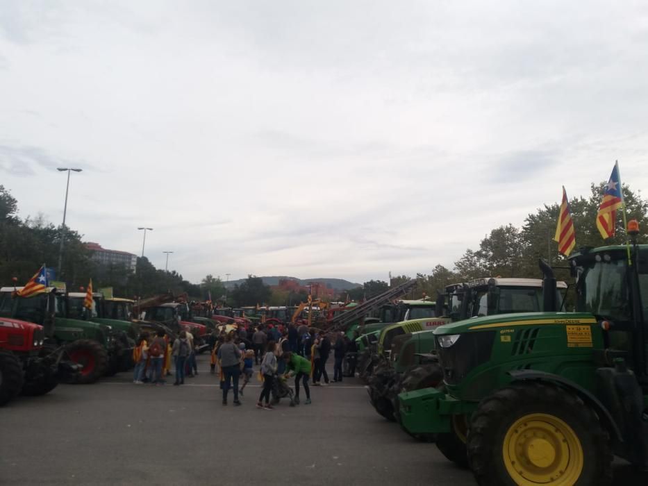 Tractorada a Girona amb motiu de la vaga general