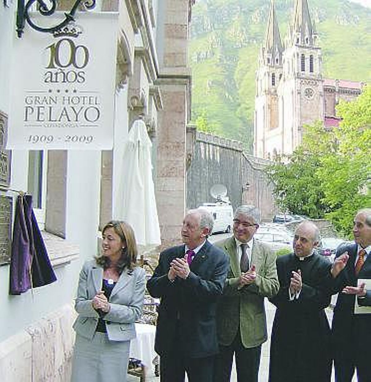 Gran Hotel Pelayo, un siglo en el candelero