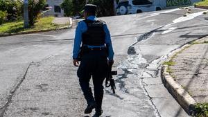 Un policía en Honduras.
