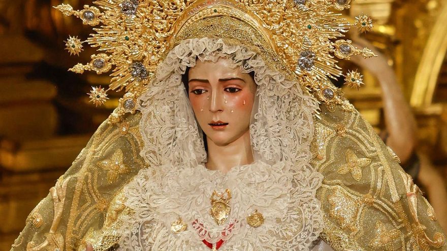 La Virgen del Rocío, en los actos previos a su coronación canónica.