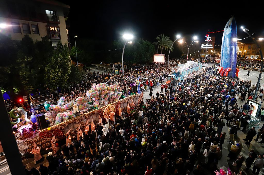 El desfile del Entierro de la Sardina y la quema, en imágenes