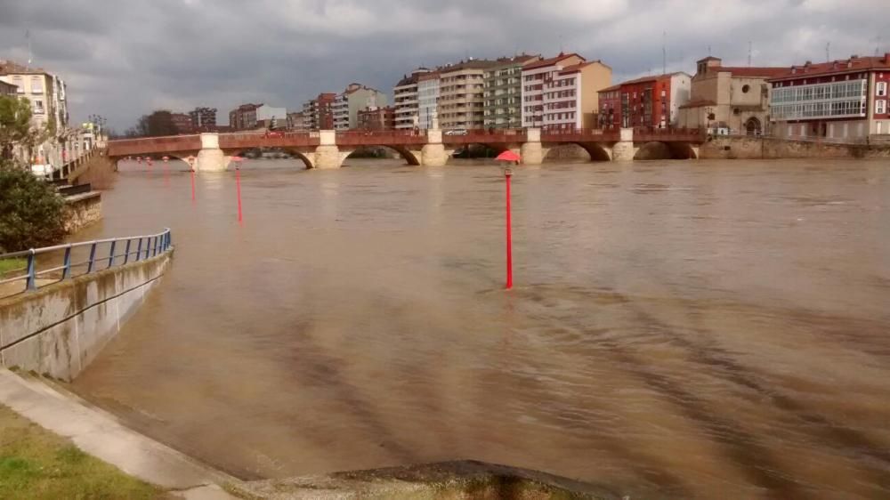 El río Ebro a su paso por Miranda de Ebro