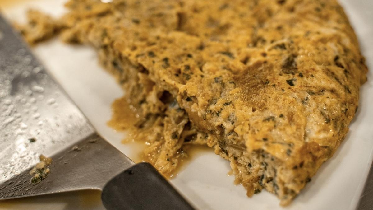 La tortilla de bacalao de Casa Vallés.