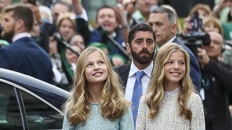 La princesse Leonor et l'infante Sofía aux Prix Princesse des Asturies 2019