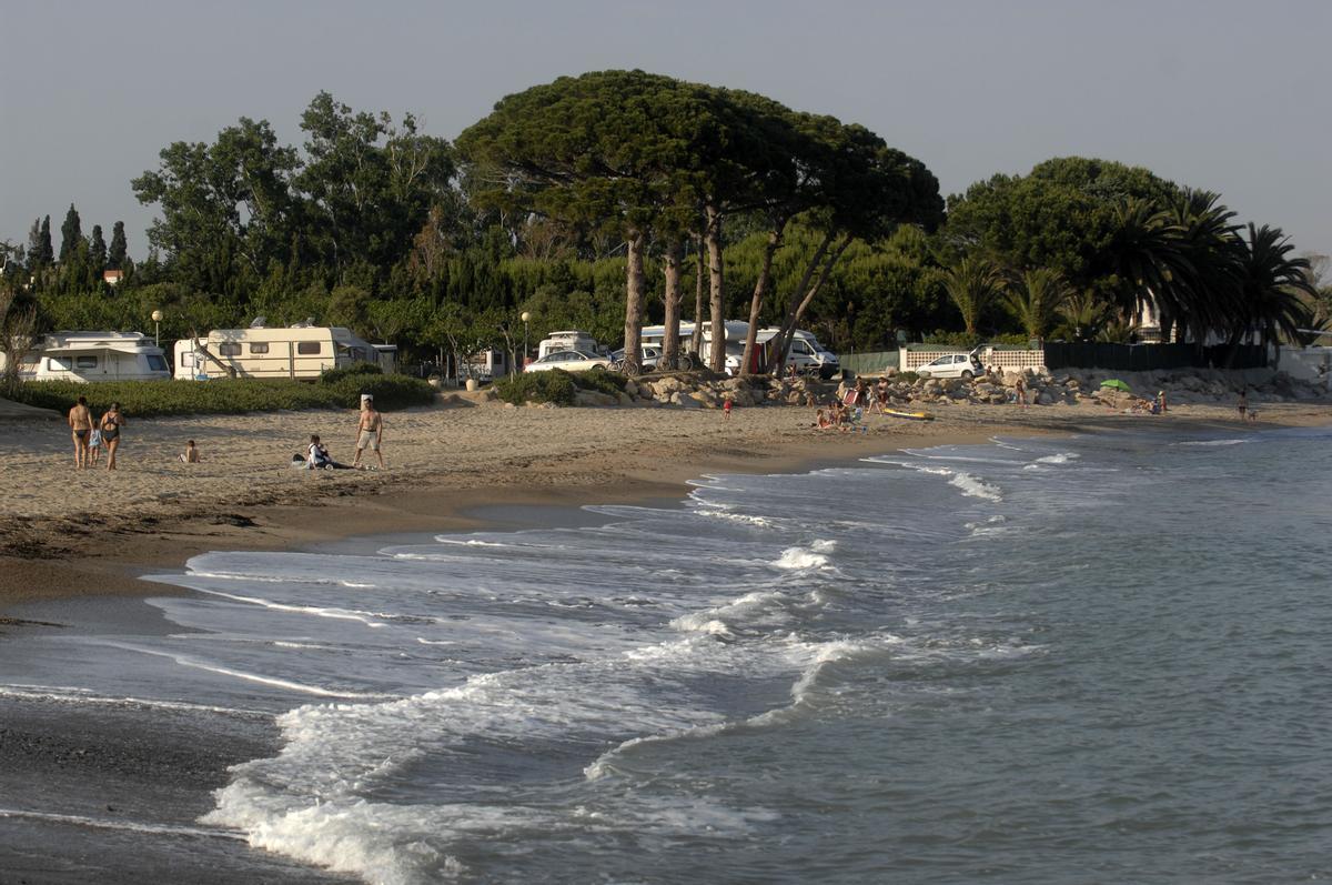 Mont-Roig del Camp, uno de los municipios que más suelo urbanizable pierde en primera línea de mar