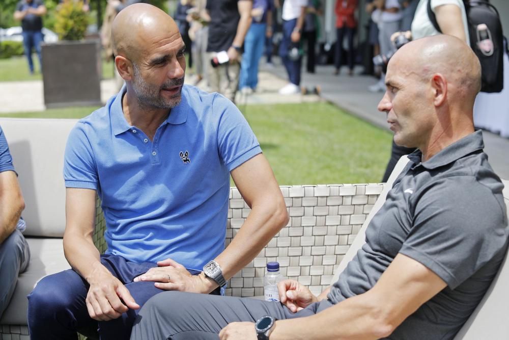 Guardiola i altres exfutbolistes disputen el torneig de golf a Caldes de Malavella