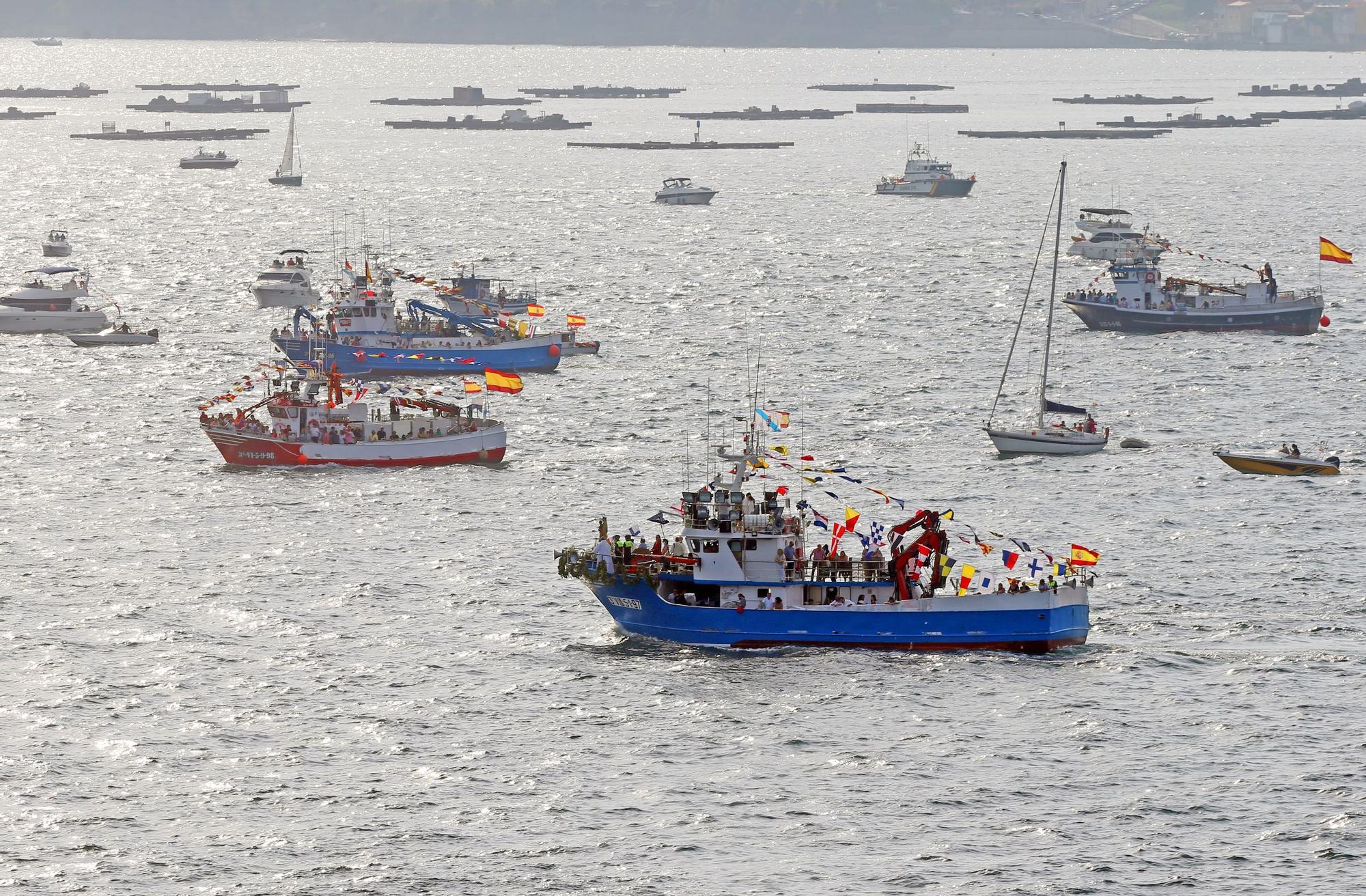 Las mejores imágenes de la procesión marítima de O Berbés