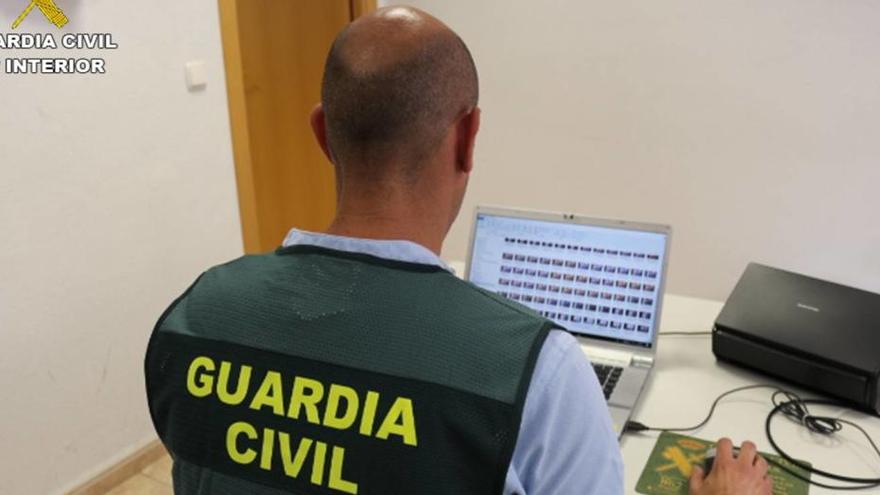 Detienen a un joven de Villena por pedir imágenes sexuales a diez menores de 13 años