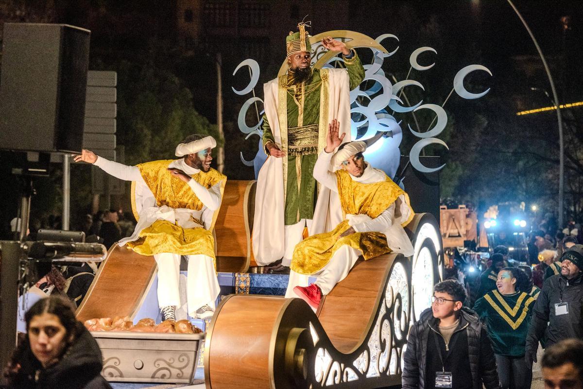 Troba't a les imatges de la cavalcada de Reis de Manresa 2026