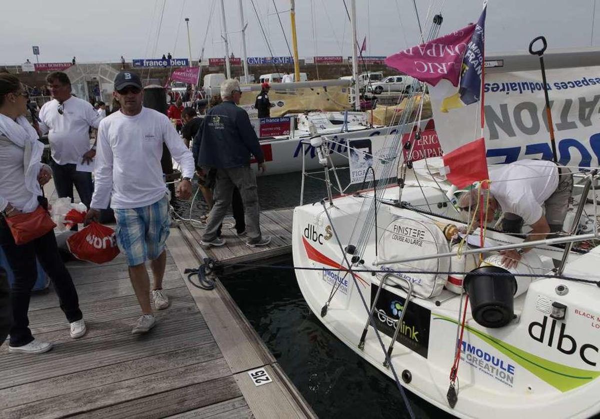 Participantes en la regata "Le Figaro", durante su última presencia en Gijón.