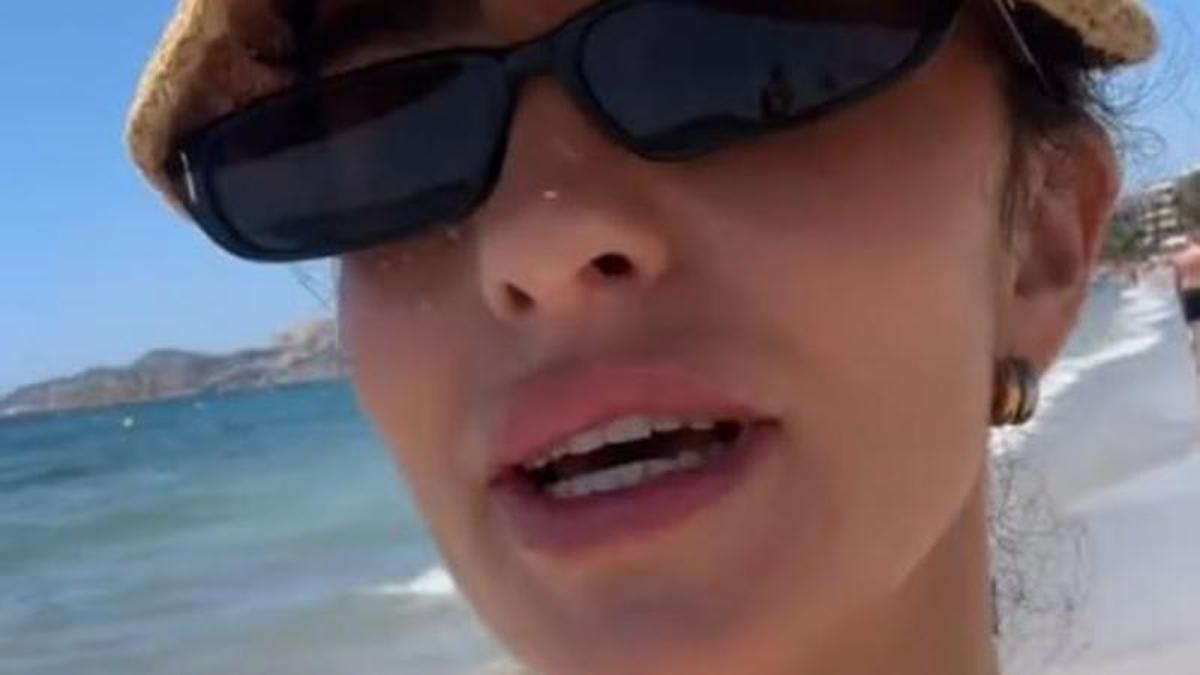 Marta Soriano en Platja d'en Bossa