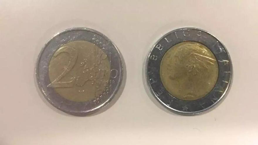 Estas monedas falsas de 2 euros ponen en alerta a la Policía Nacional y a toda la población española: este es el truco para identificarlas