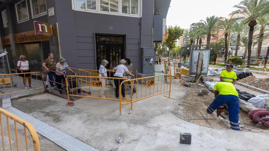 Las obras del centro de Alicante hunden las ventas de los comercios y amenazan con un aluvión de cierres