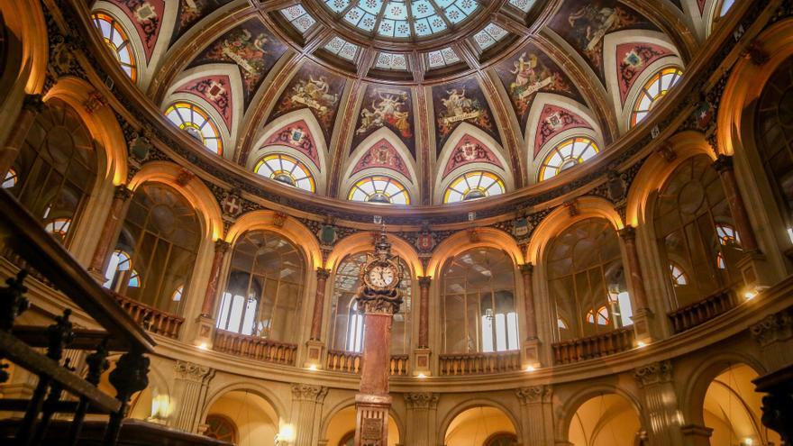 Interior del Palacio de la Bolsa de Madrid.