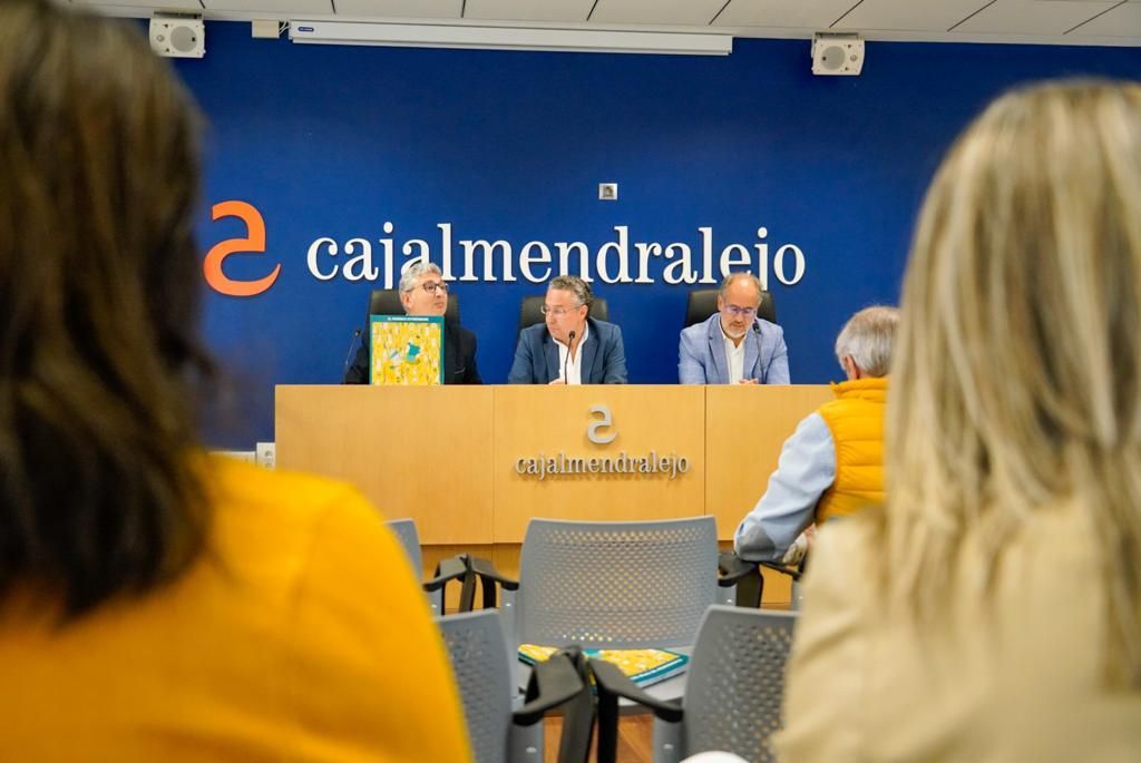 GALERÍA | El Periódico Extremadura, la hemeroteca de un siglo en 220 páginas