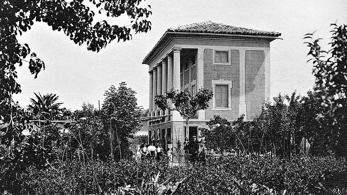 La histórica torre de Miguel Irazoqui, luego propiedad del abogado Felipe José Guillén Larraz y visitada por Fernando VII en 1828, fue un símbolo de la Zaragoza burguesa antes de ser derribad