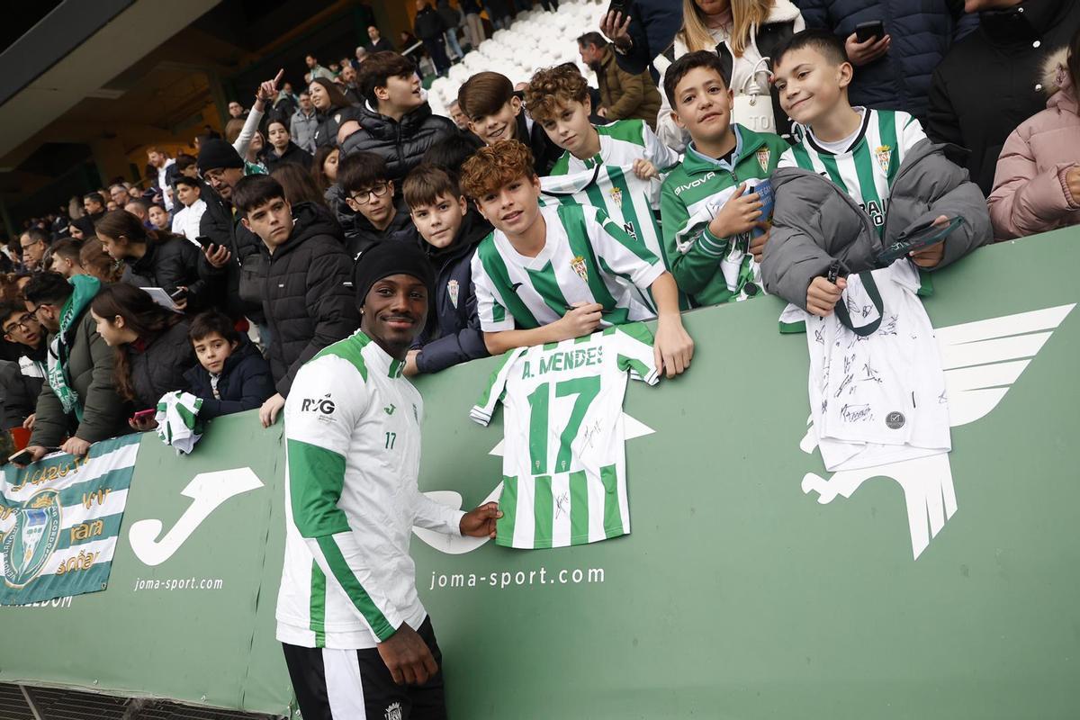 El primer entrenamiento del año del Córdoba en El Arcángel, en imágenes