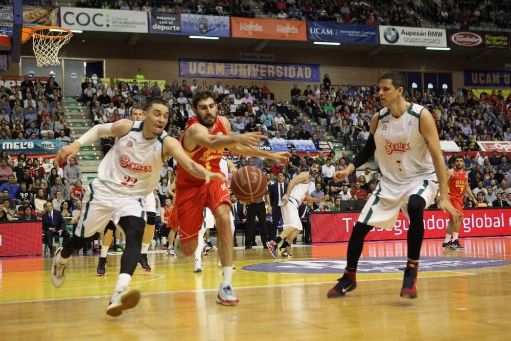 Baloncesto: El UCAM Murcia - Sevilla, en fotos