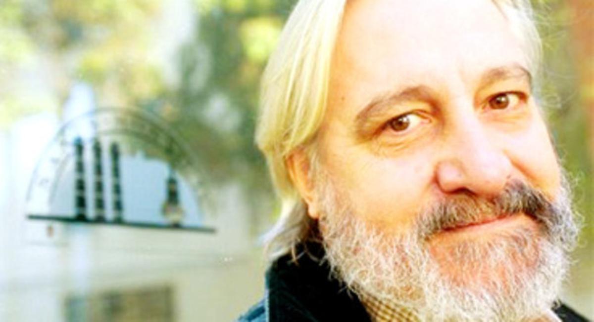 Muere el cantautor Quintín Cabrera por complicaciones tras un