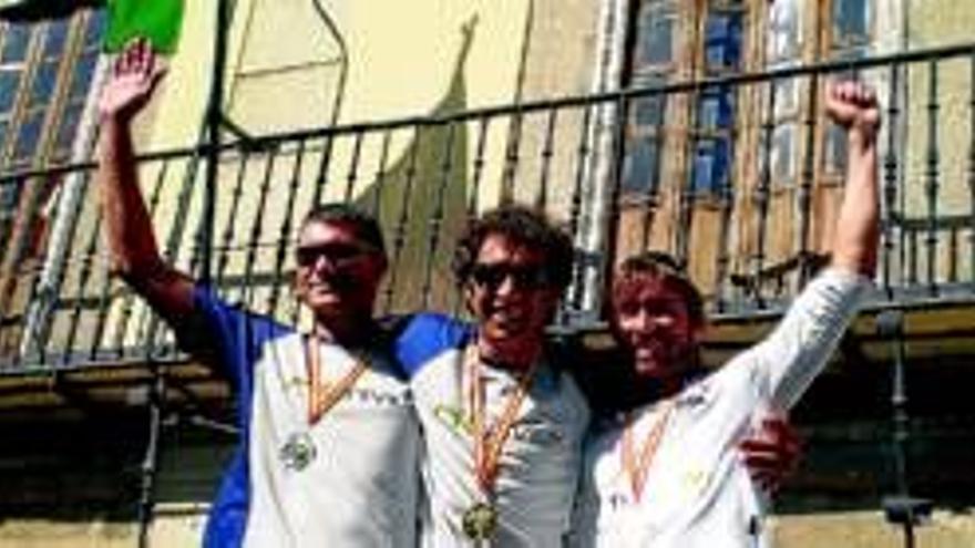El equipo extremeño Aerofly.es/Sol logra una medalla de bronce en el campeonato de España