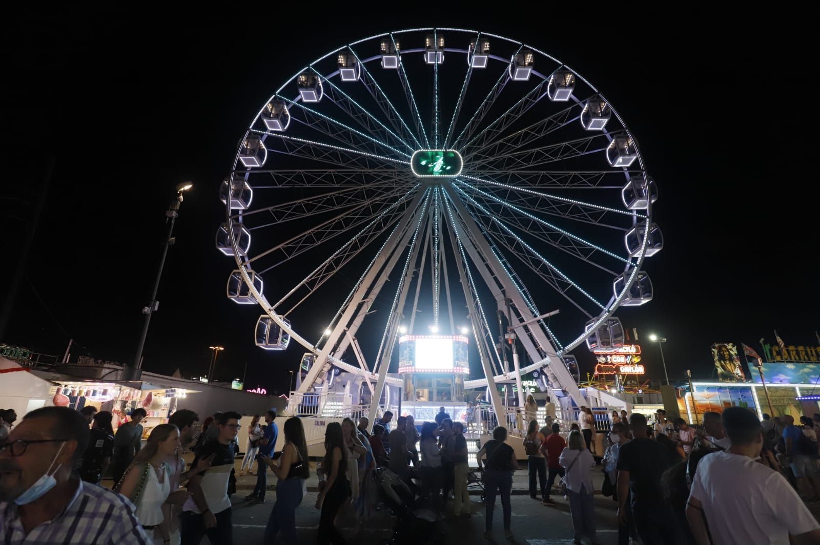 El Arenal se anima a la espera de la inauguración oficial de la Feria