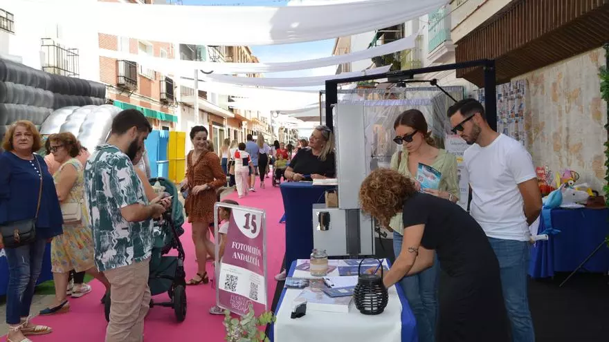 Fuente Palmera despliega la alfombra rosa de las bodas