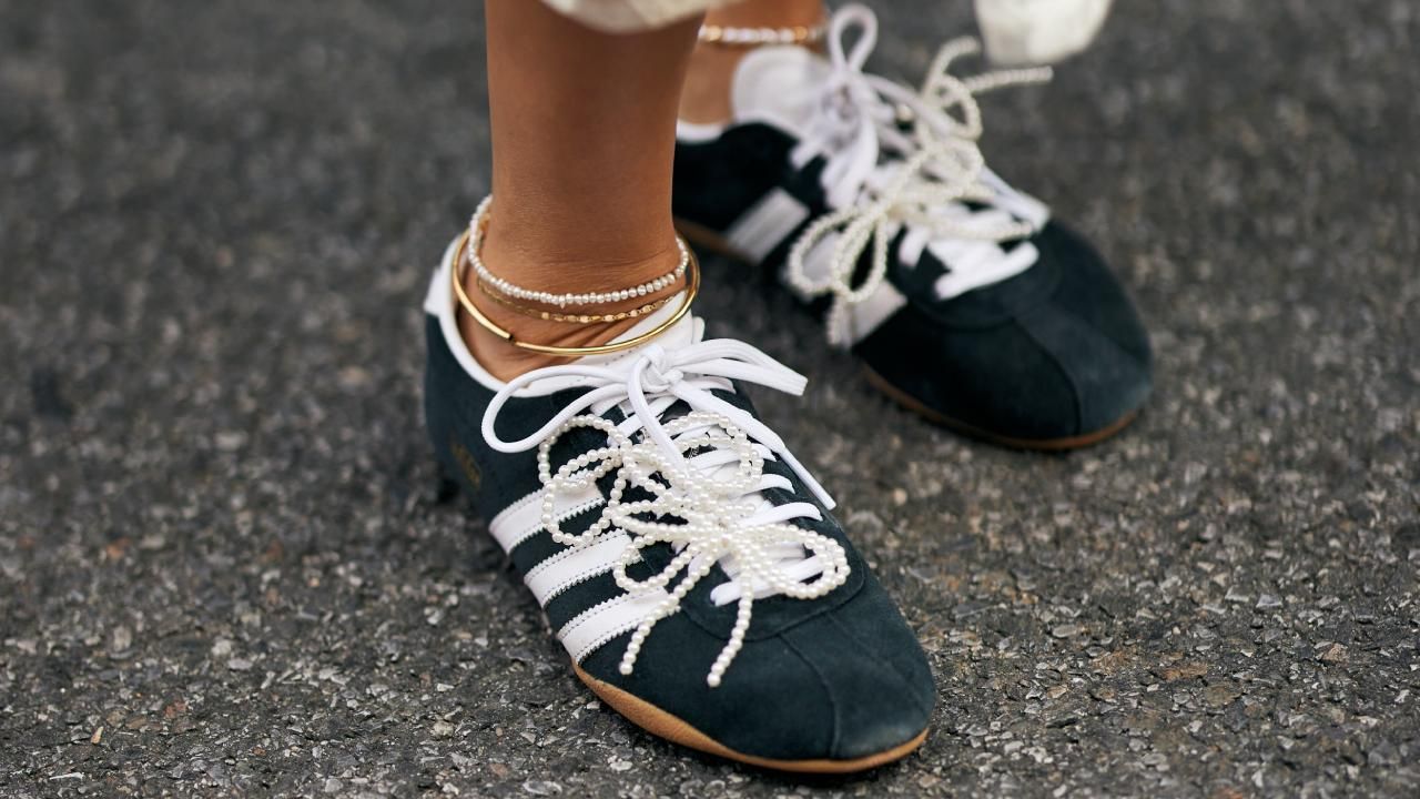 adidas gazelle silver green womens adidas Samba OG Beiges y Burdeos Mujer JS3830