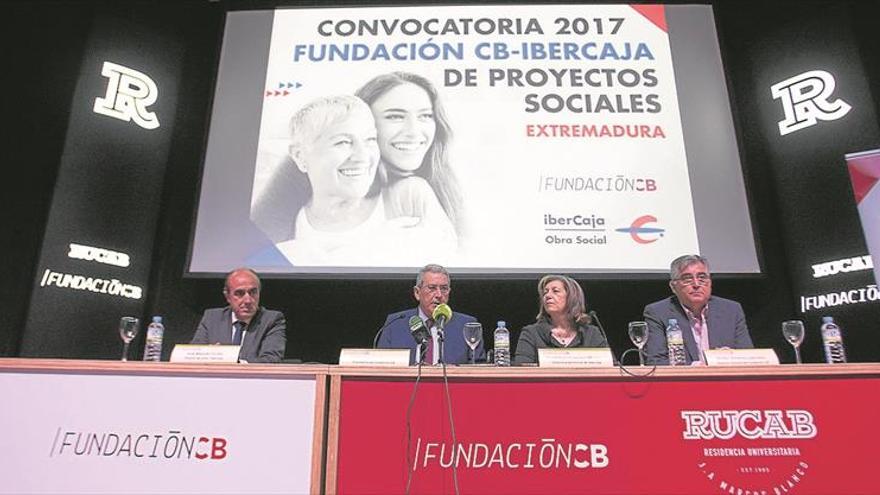 La Fundación CB e Ibercaja destinan 200.000 euros a proyectos sociales en Badajoz