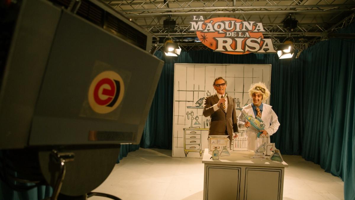 El programa 'La máquina de la risa' es ficticio, pero inspirado en espacios similares.