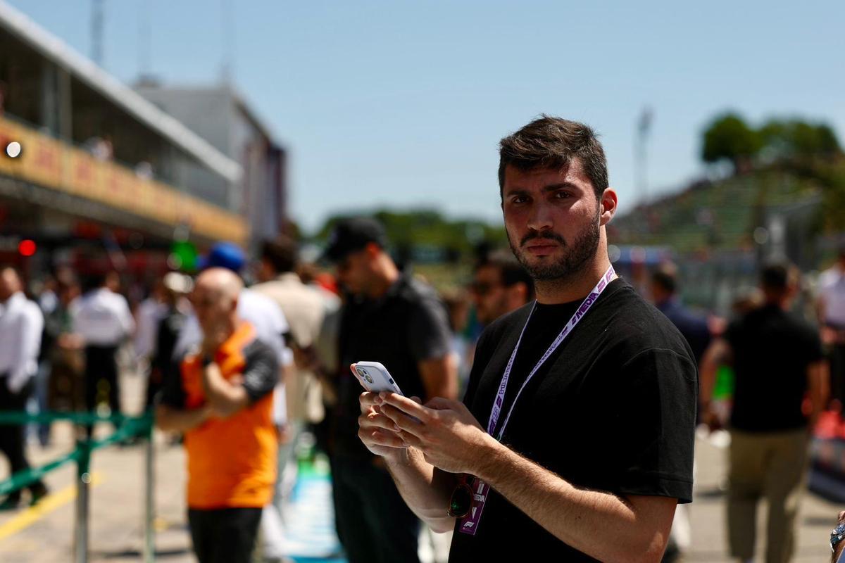 Jorge Peiró, en el pit lane