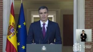 Pedro Sánchez, durante su declaración institucional, en una captura de vídeo